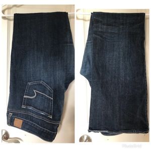 AE Stretch Jeans
